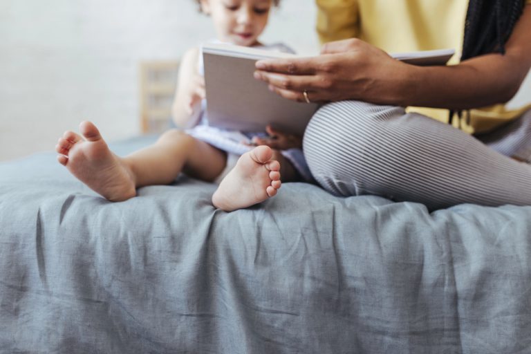 Milyen mesét meséljünk a gyerekeknek? A szakértő válaszol